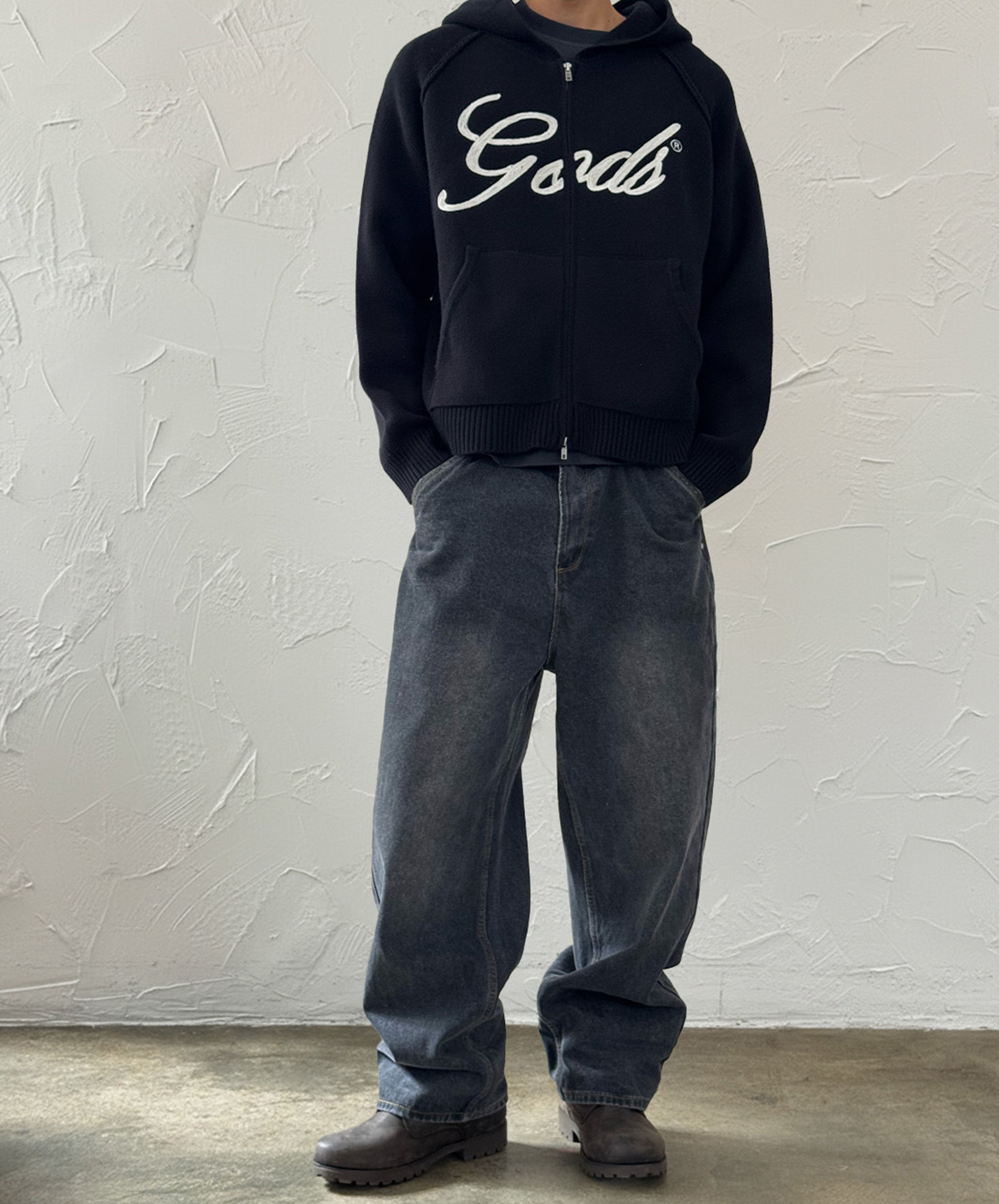 Gods Knitted Zipper Black