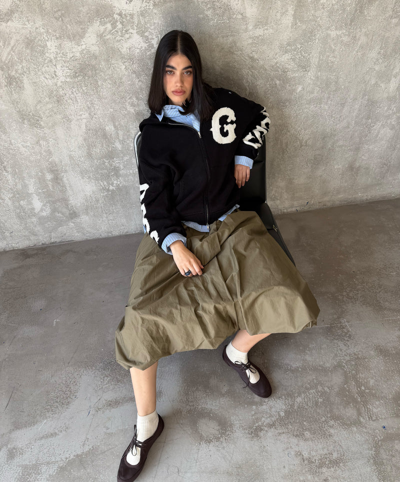 G Knitted Zipper Black