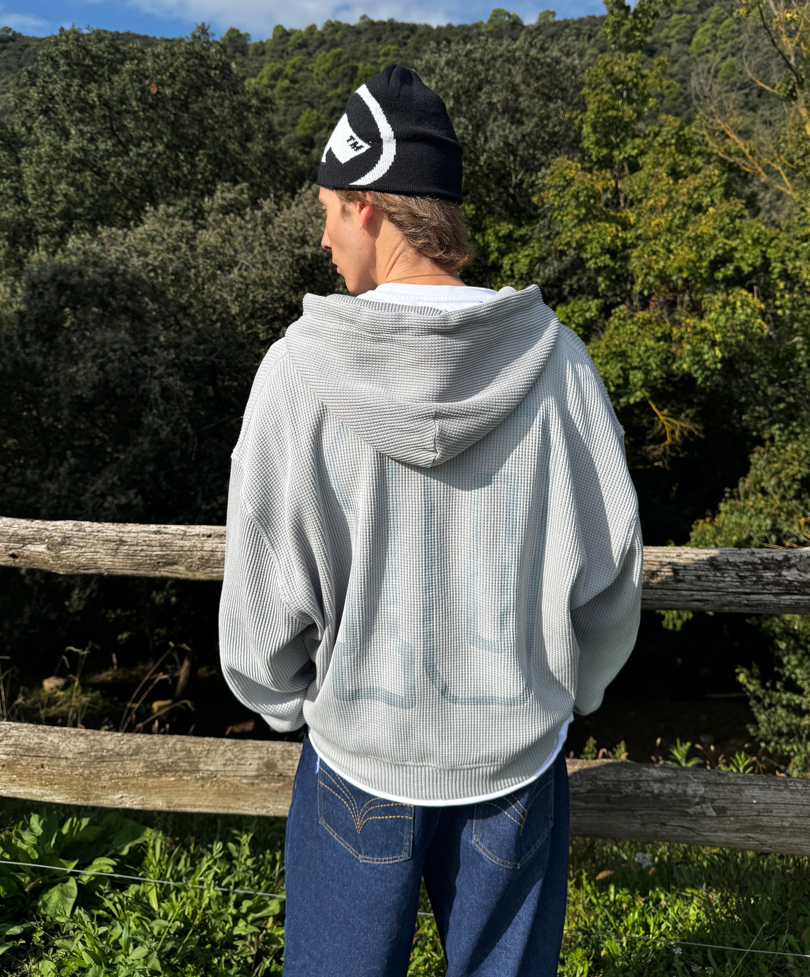 Waffle Zipper Light Grey