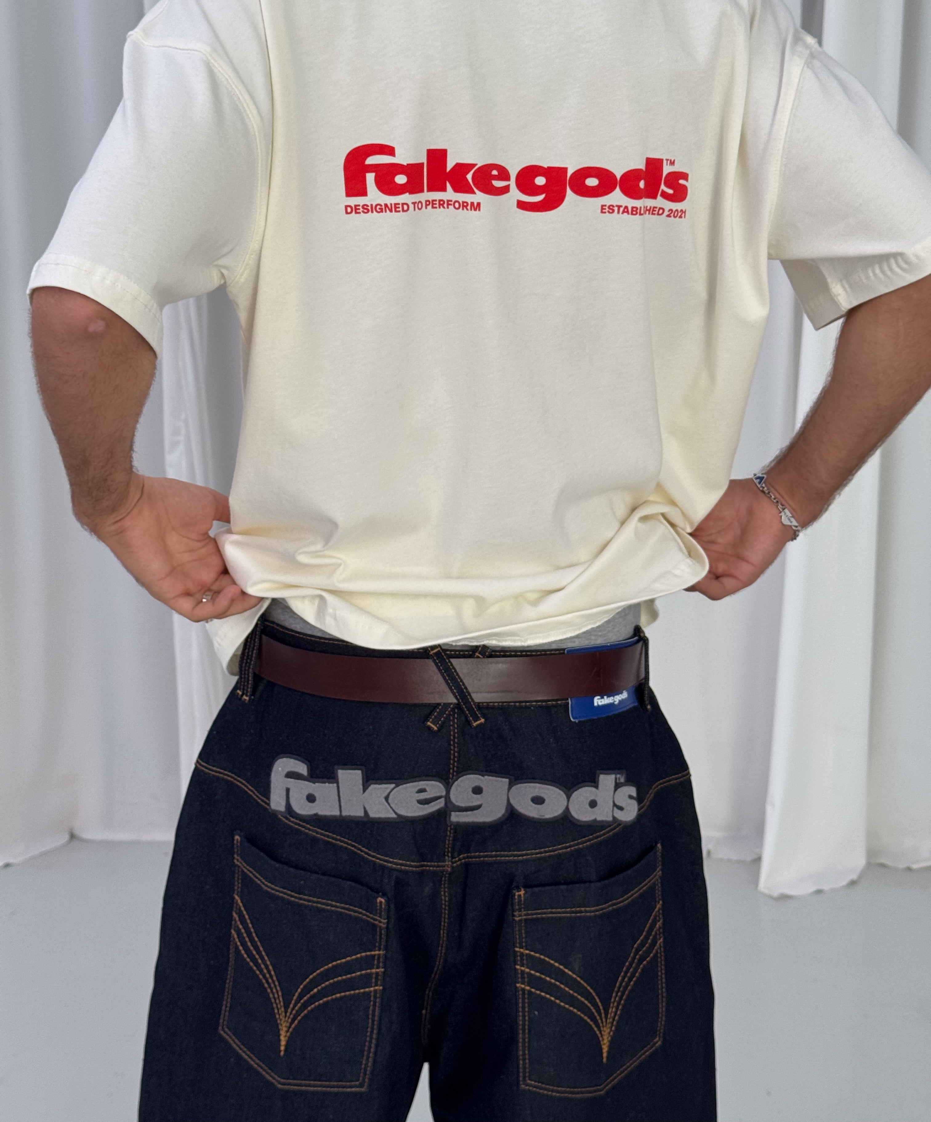 Back To Basics Tee Cream-Red
