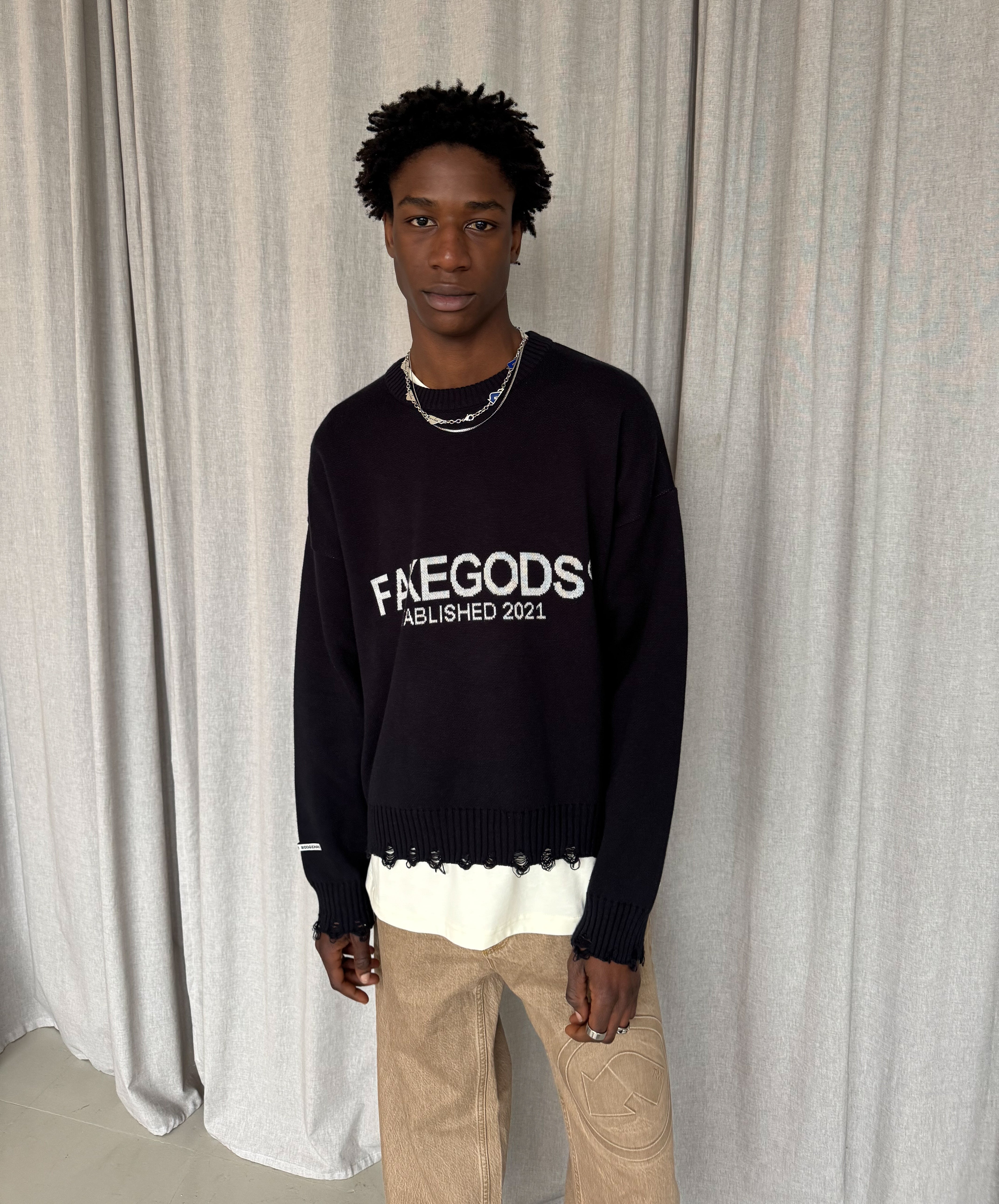 Big Stage Knitted Sweater Black