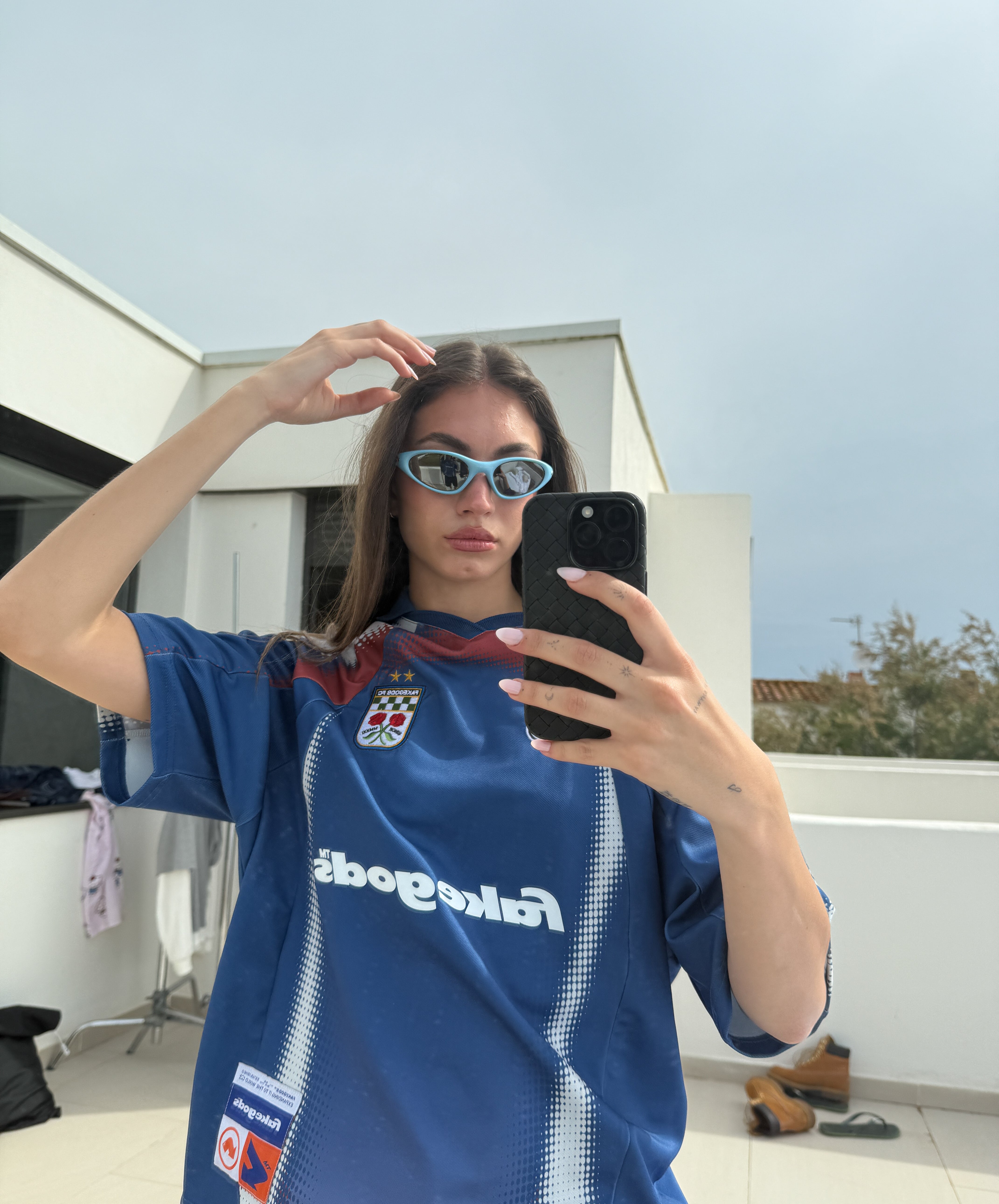 Bleuteque Tee