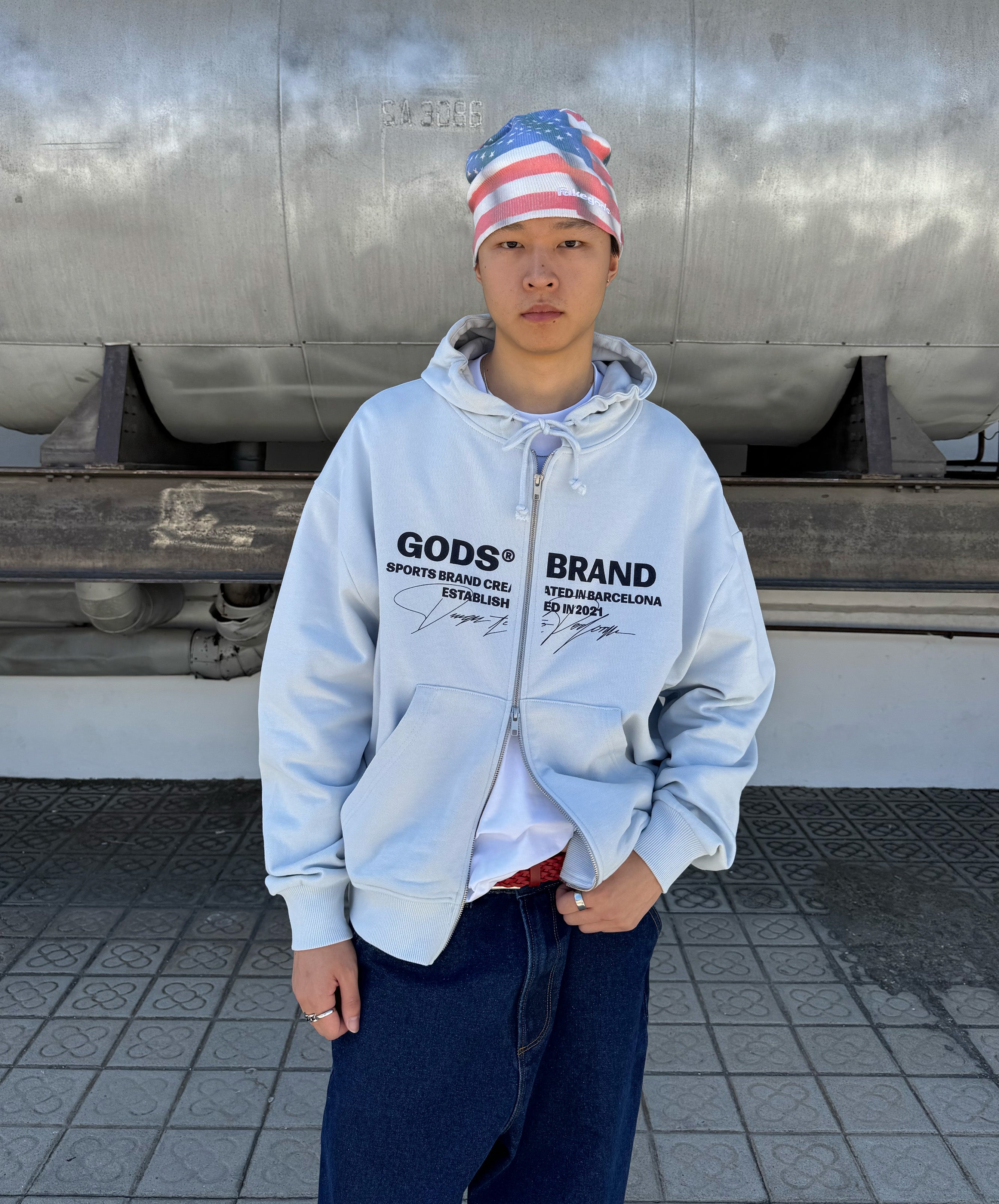 Signature Zipper Sky Blue